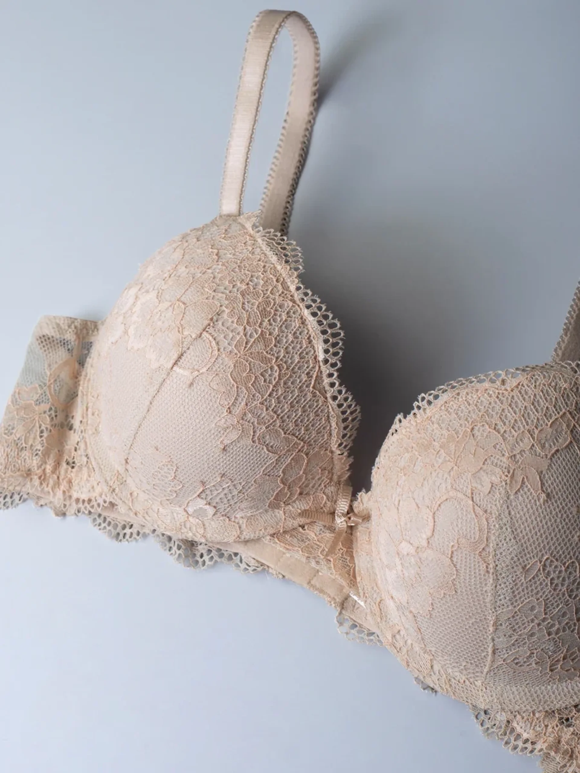 %D0%A1%D1%83%D1%82%D0%B8%D0%B5%D0%BD%20%D0%BE%D1%82%20%D0%B4%D0%B0%D0%BD%D1%82%D0%B5%D0%BB%D0%B0%20Push-UP%20%D1%81%20%D0%B3%D1%80%D0%B0%D0%B4%D1%83%D0%B8%D1%80%D0%B0%D0%BD%D0%B8%20%D1%87%D0%B0%D1%88%D0%BA%D0%B8%20Sielei%202444%20Wonder%20Lace